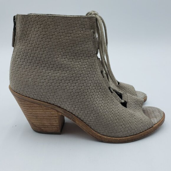 Eileen Fisher Slew Leather Lace Up Boots 6 Womens Booties Block Heels Taupe - Picture 1 of 8